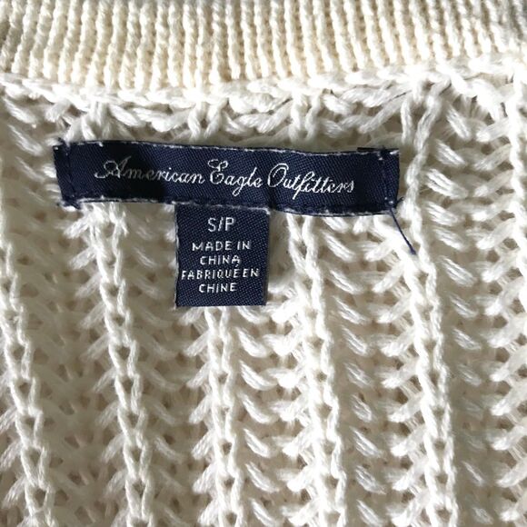 American Eagle Outfitters Chunky Cardigan Women S Ivory Sweater Button Up Pocket - Picture 3 of 7
